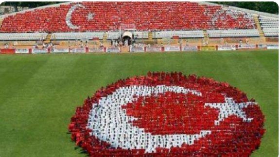 19 Mayıs Atatürkü Anma ve Gençlik ve Spor Bayramı kutlamaları yapıldı.